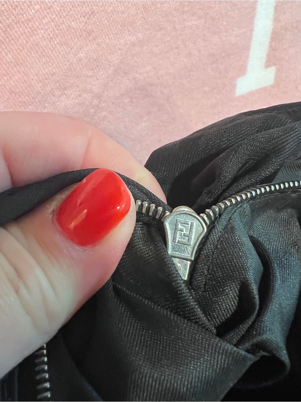 Fendi Black Jacquard FF Logo/silver Authentic! Well loved. Offers welcome! - Picture 7 of 11